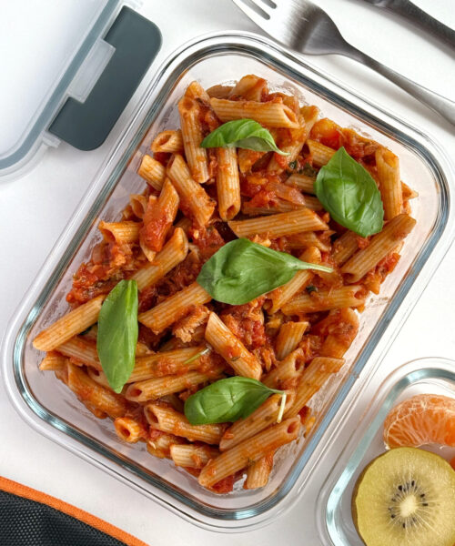 1. macarrones a la arrabiatta con atún