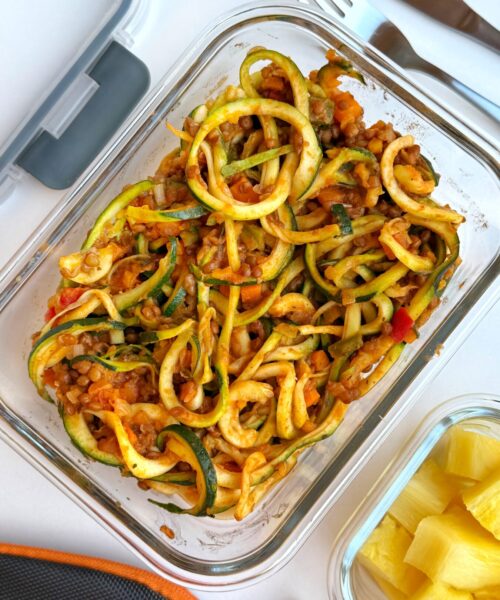 Espaguetis de calabacín con boloñesa de lentejas